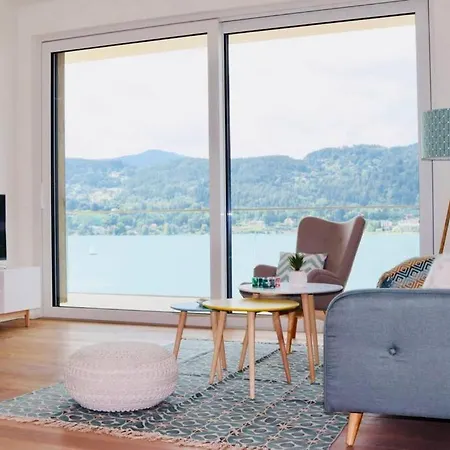 Luxury - Direkt Am Woerthersee Suedufer Ober-Dellach